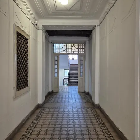 Boulevard Apartman *