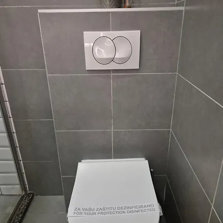 Boulevard Apartman *