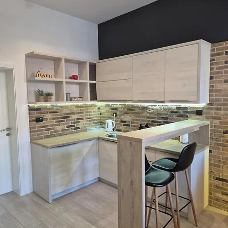 Boulevard Apartman *